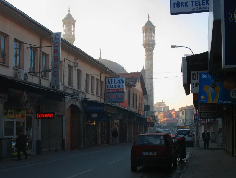 Mešita Aziziye v Konye – jedinečné minarety Turecka