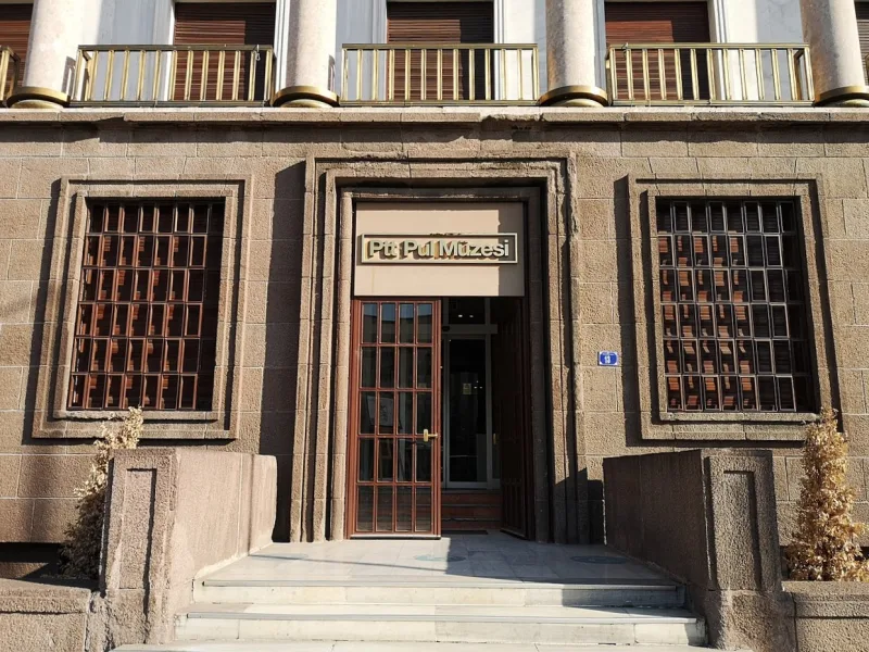 PTT Pastmarku muzejs — valsts pastmarku muzejs Ankarā