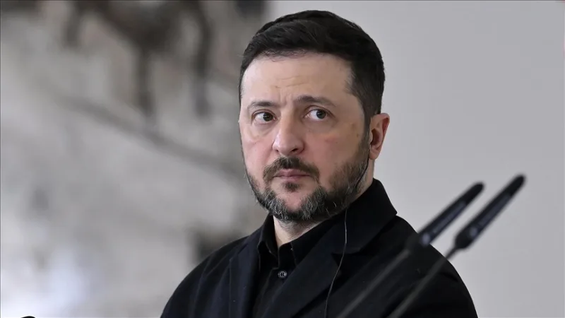 Zelenskiy afirmou que as consultas com os EUA sobre o fim da guerra continuam