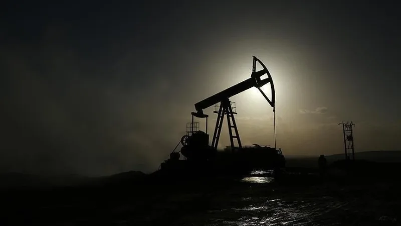 Nu de oorlog tussen de VS, Israël en Iran al drie weken duurt, blijven de energieprijzen sterk schommelen