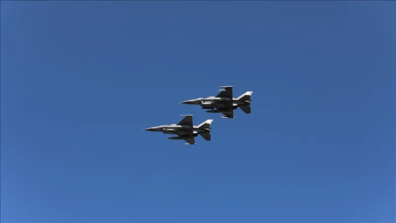 أجرت طائرات F-16 و«بايراكتار أكينجي» رحلة تجريبية في إدرنة