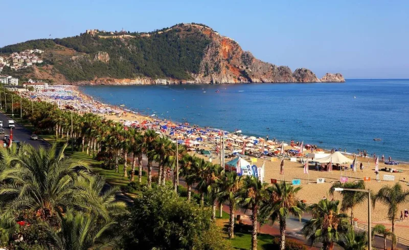 Пляж Клеопатры в Аланье — лучший пляж Турции с легендарной историей